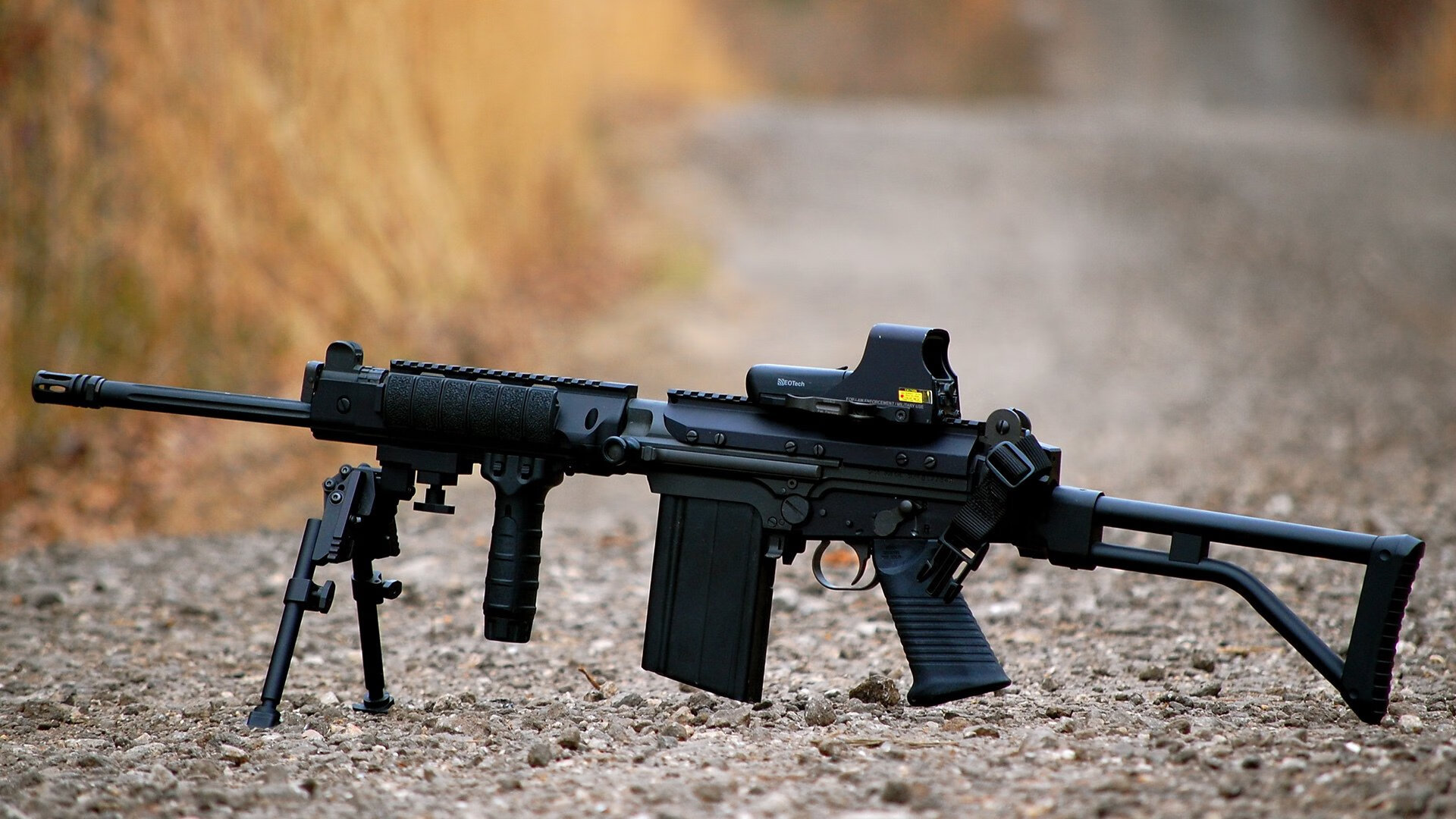 “高新体育中心：健力赛选手刷新纪录，力量与技巧的完美结合”