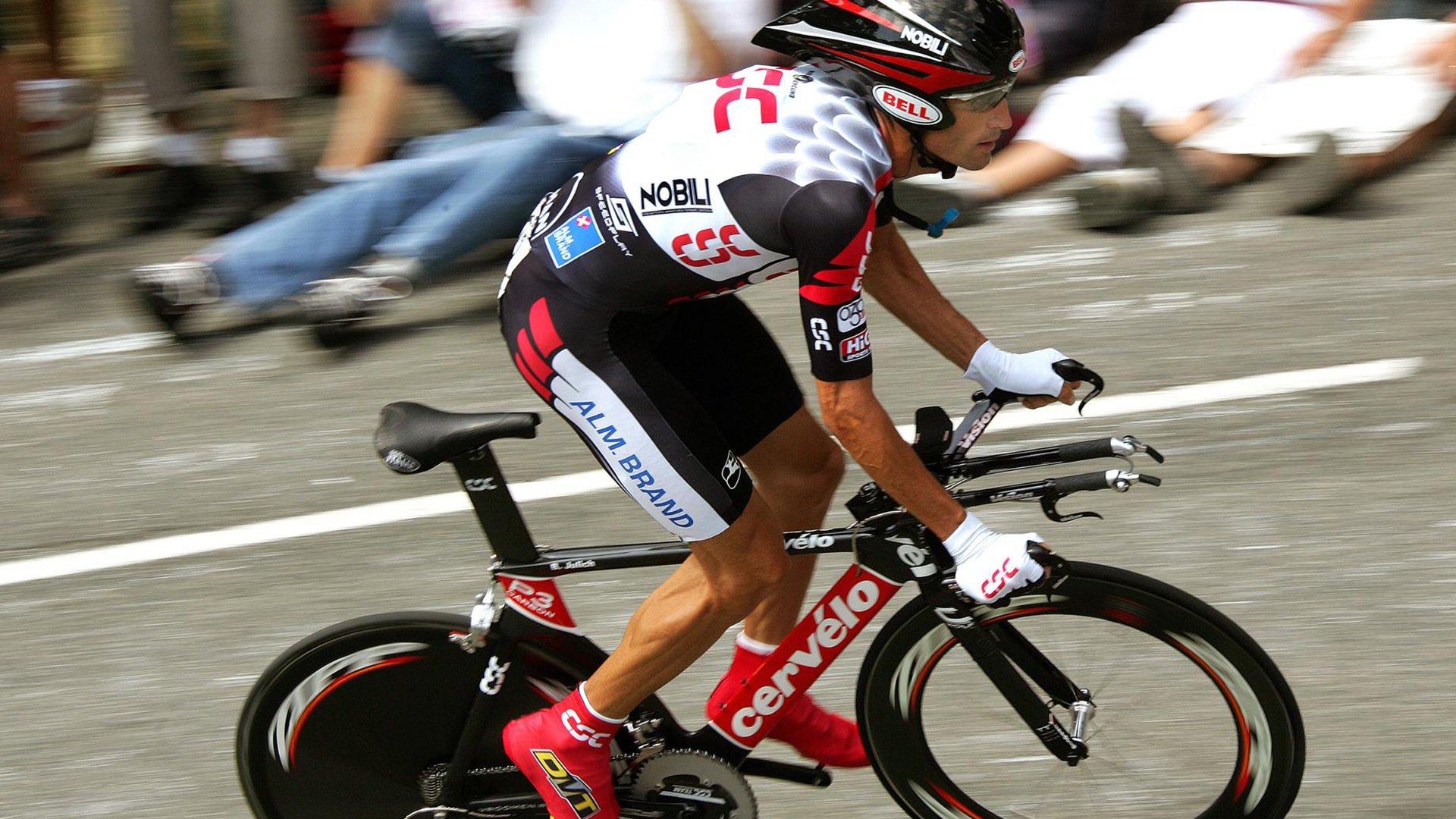 亚洲羽毛球团体锦标赛中国男队小组赛横扫泰国 男双年轻组合表现惊艳